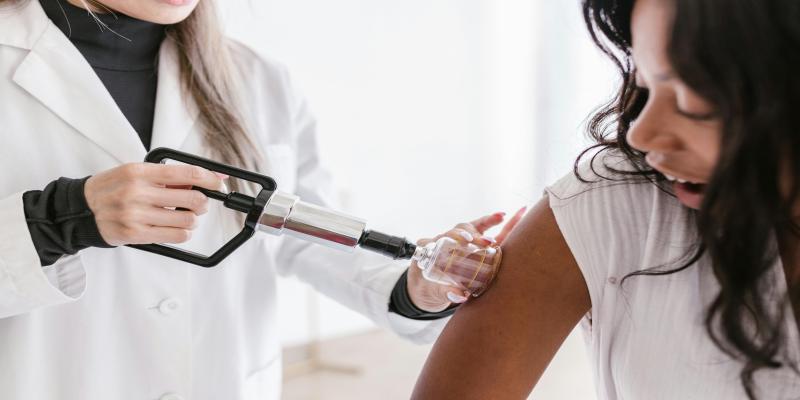 Cupping therapy is an alternative treatment to promote healing and pain relief.